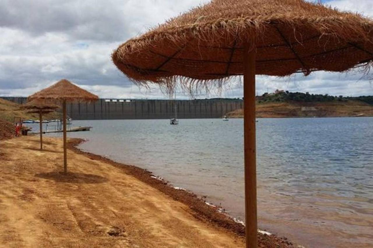 Estacion Norte Y Sur Famorcas Almodóvar del Río Dış mekan fotoğraf